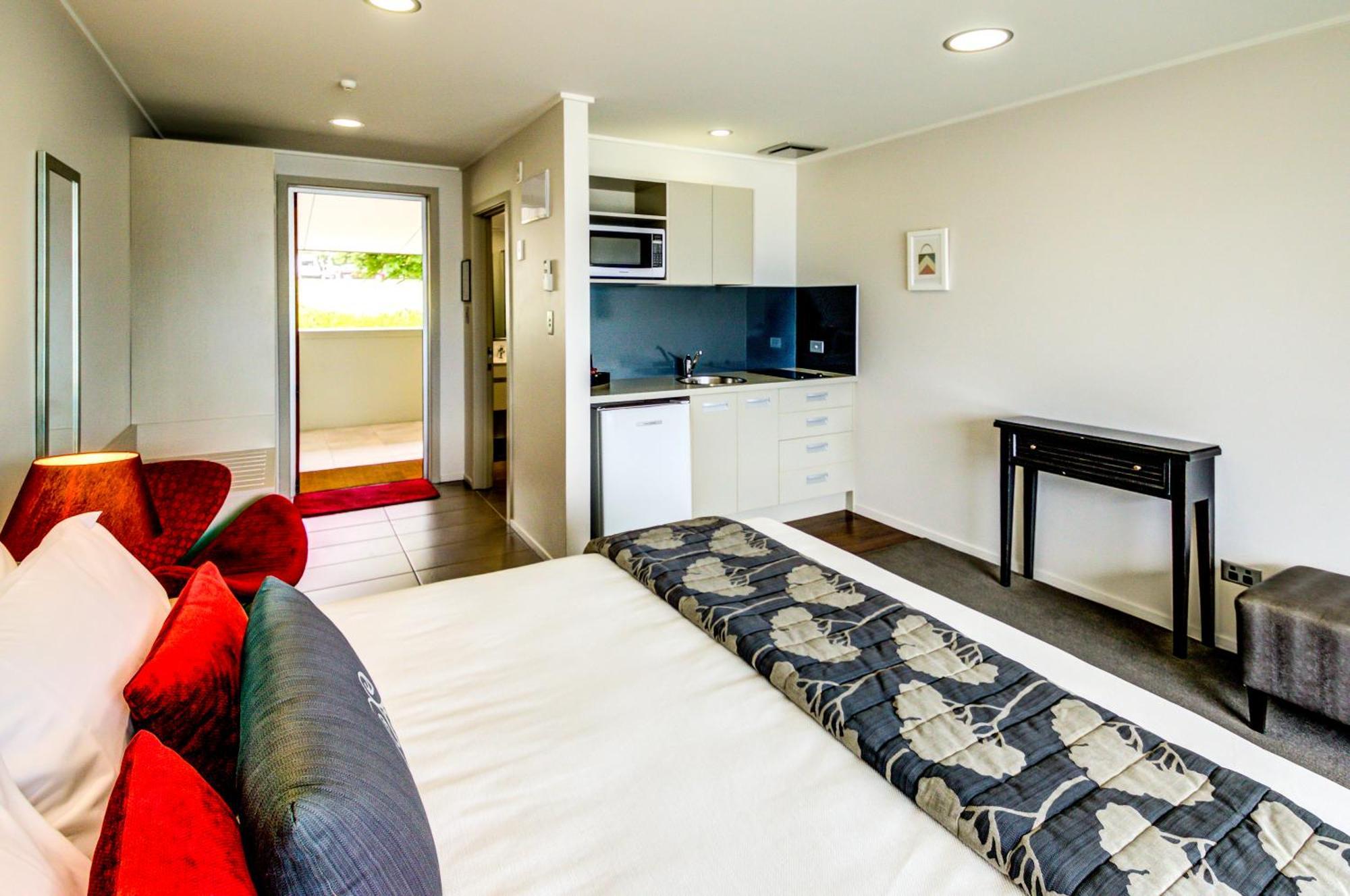 Marakura Deluxe Motel Te Anau Eksteriør bilde