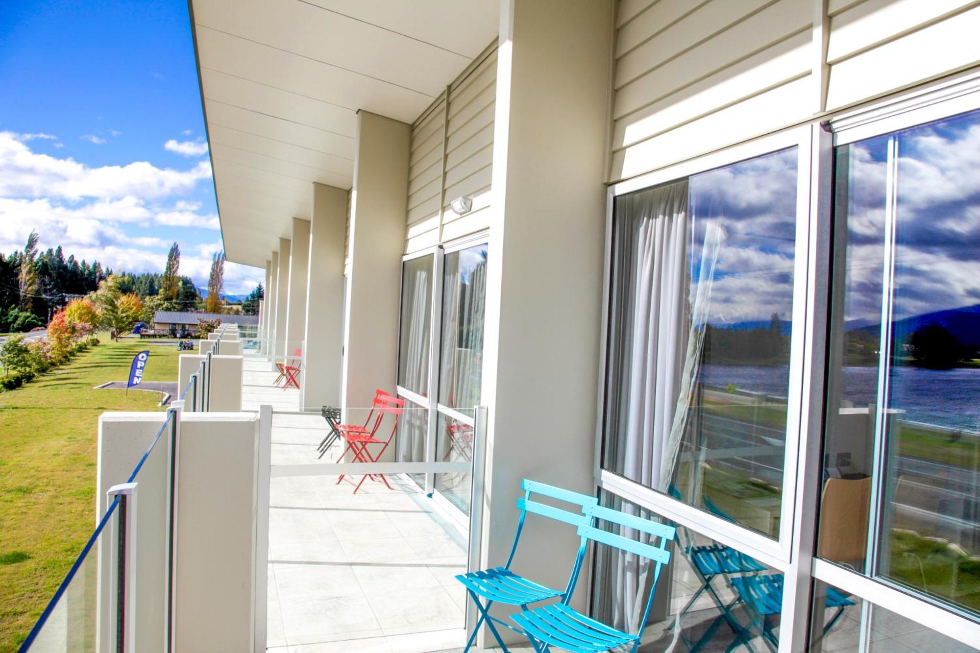 Marakura Deluxe Motel Te Anau Eksteriør bilde