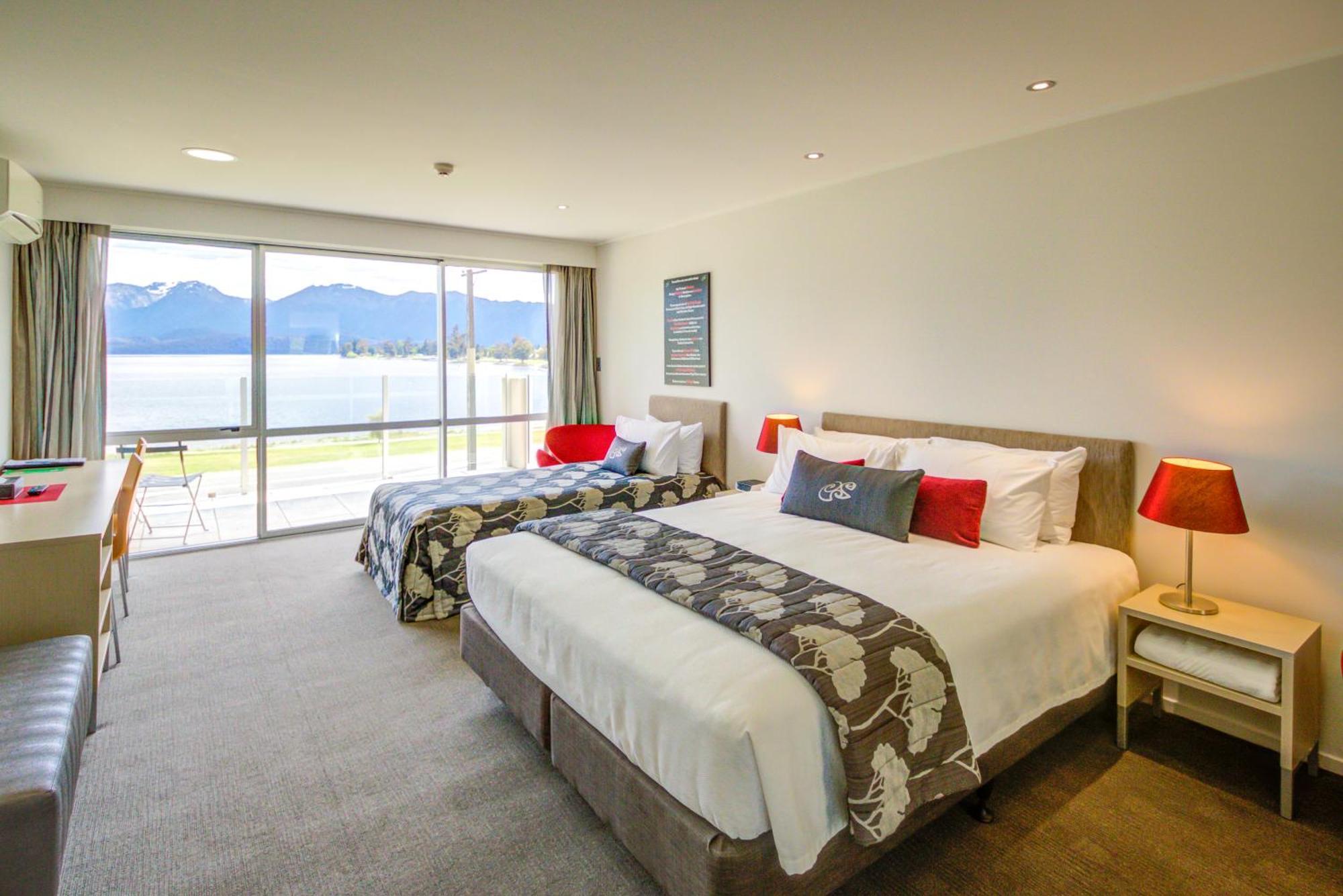 Marakura Deluxe Motel Te Anau Eksteriør bilde