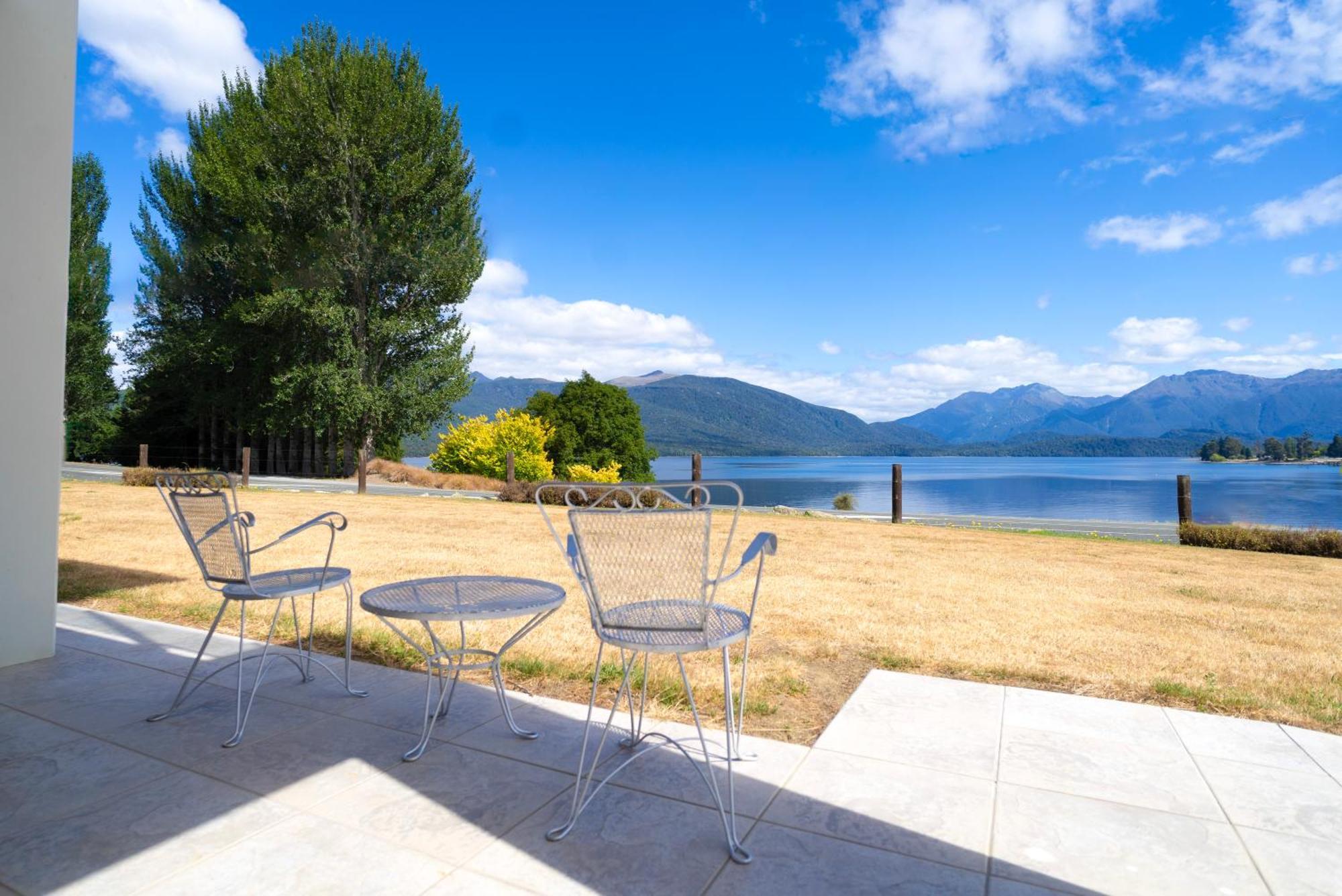 Marakura Deluxe Motel Te Anau Eksteriør bilde