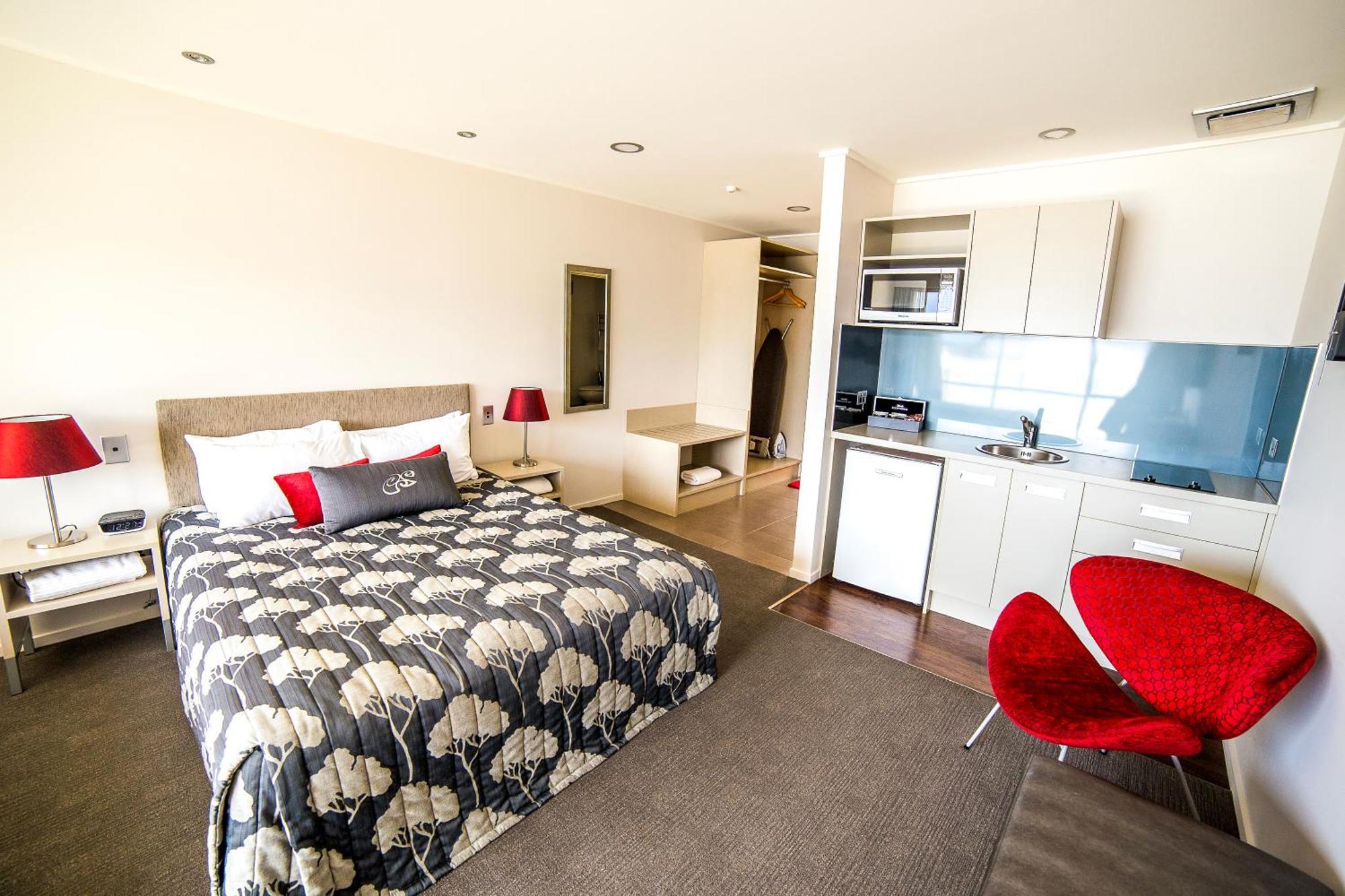 Marakura Deluxe Motel Te Anau Eksteriør bilde