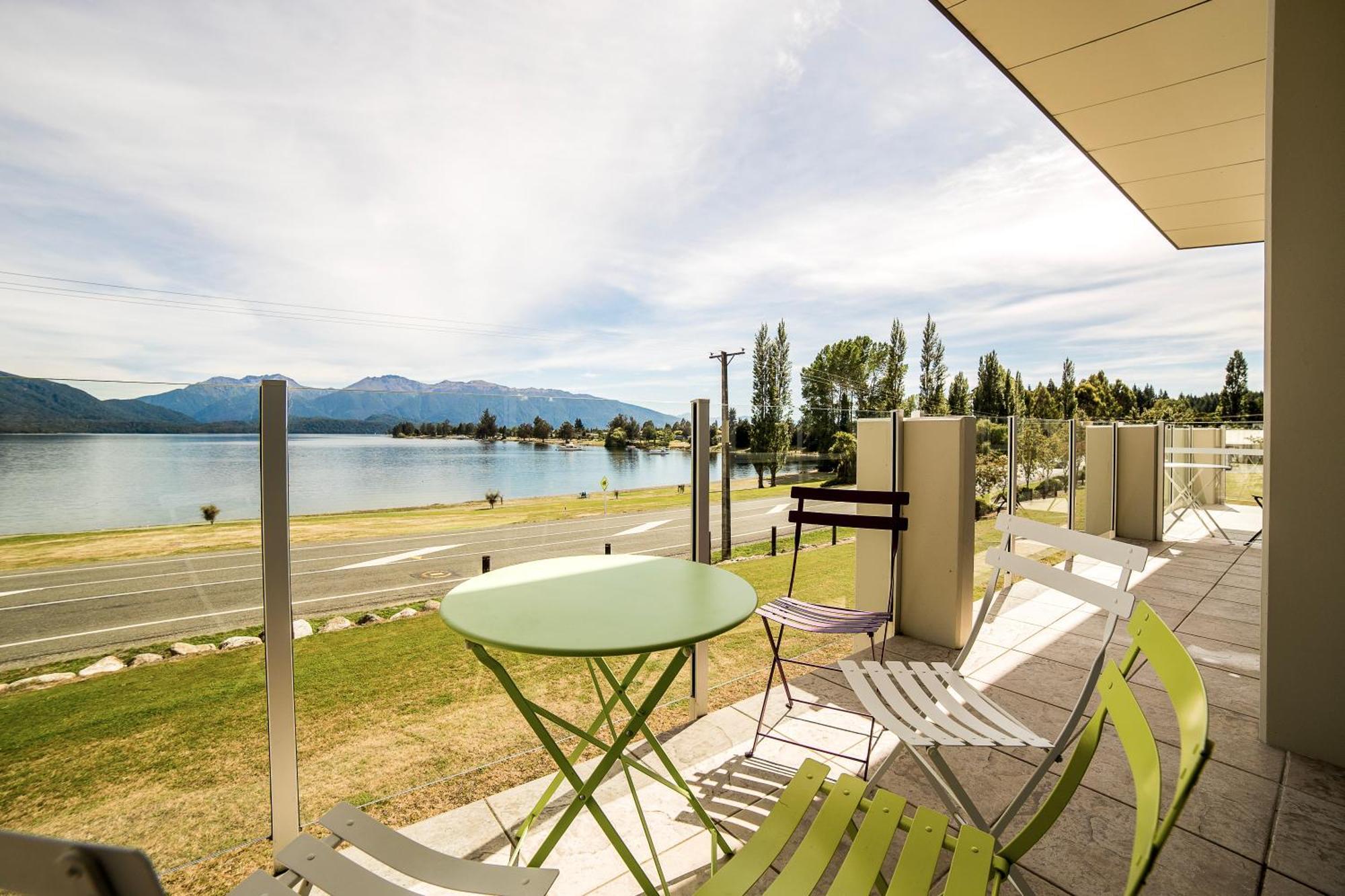 Marakura Deluxe Motel Te Anau Eksteriør bilde