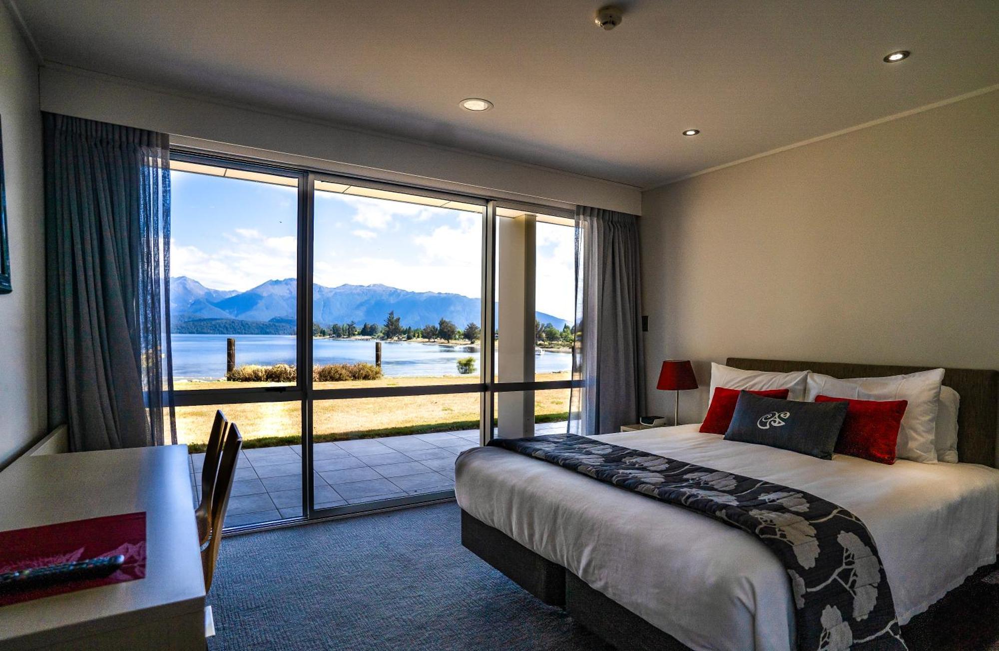 Marakura Deluxe Motel Te Anau Eksteriør bilde
